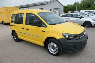 Volkswagen Caddy 2.0 TDI DSG 5-Sitzer Flügeltür Klima Caddy 2.0 TDI DSG 5-Sitzer Flügeltür Klima