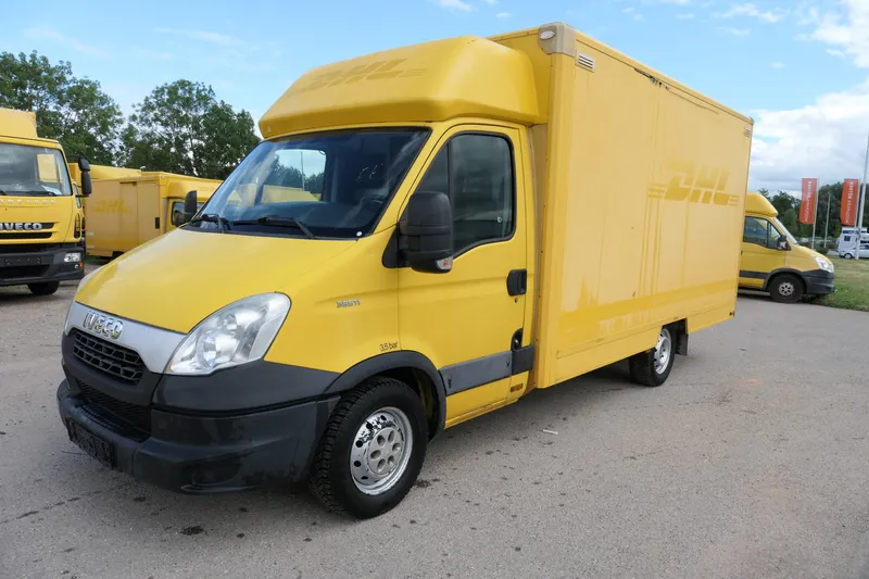 Iveco Daily 35 S11 C30C AUTOMATIK KAMERA MAXI - Image 1