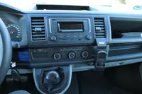Volkswagen T6 Transporter 2.0 TDI lang 4Motion 3Sitzer AHK - Thumbnail 11