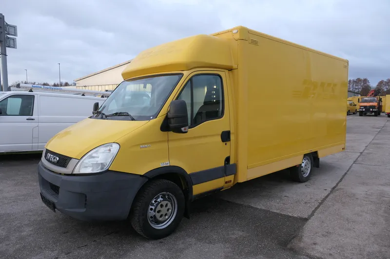 Iveco Daily 35 S11 C30C AUTOMATIK KAMERA MAXI - Image 1