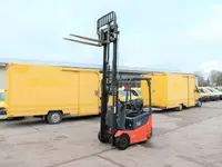 Toyota 7FBEST 15 3-Rad DUPLEX HUBHÖHE 3m - Thumbnail 1