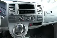 Volkswagen T5 Transporter 2.0 TDI PARKTRONIK EURO-5 - Thumbnail 11
