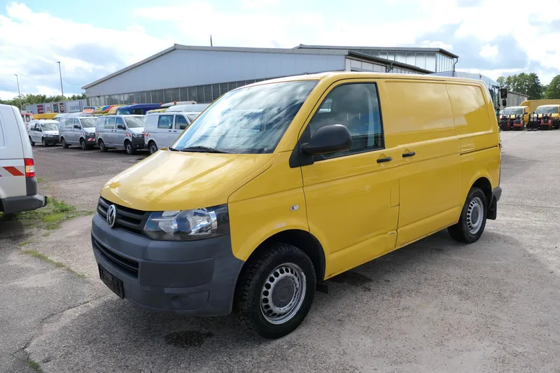 Volkswagen T5 Transporter 2.0 TDI PARKTRONIK EURO-5 - Image 1