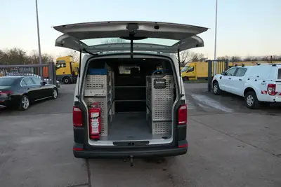 Volkswagen T6 Transporter 2.0 TDI 4Motion T6 Transporter 2.0 TDI 4Motion